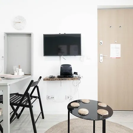 Akicity Ajuda Songbird Apartment *